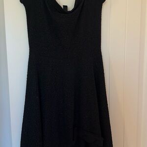 Elegant Black Cap Sleeve Dress